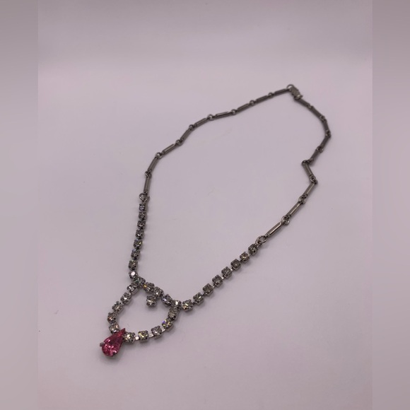Vintage white and pink rhinestone necklace - Picture 3 of 5